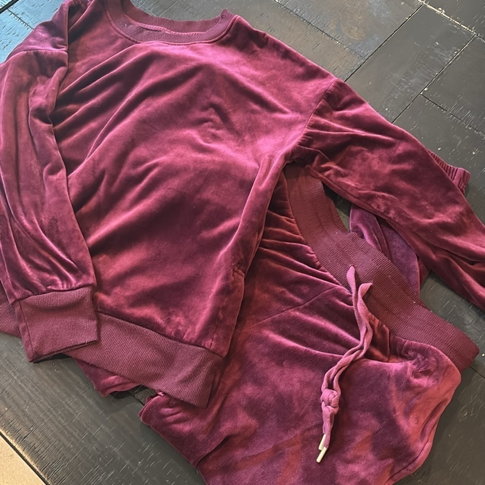 Donna Karan Sleepwear Burgundy Velvet Sweatshirt & Pants Pajama Set Small Casual